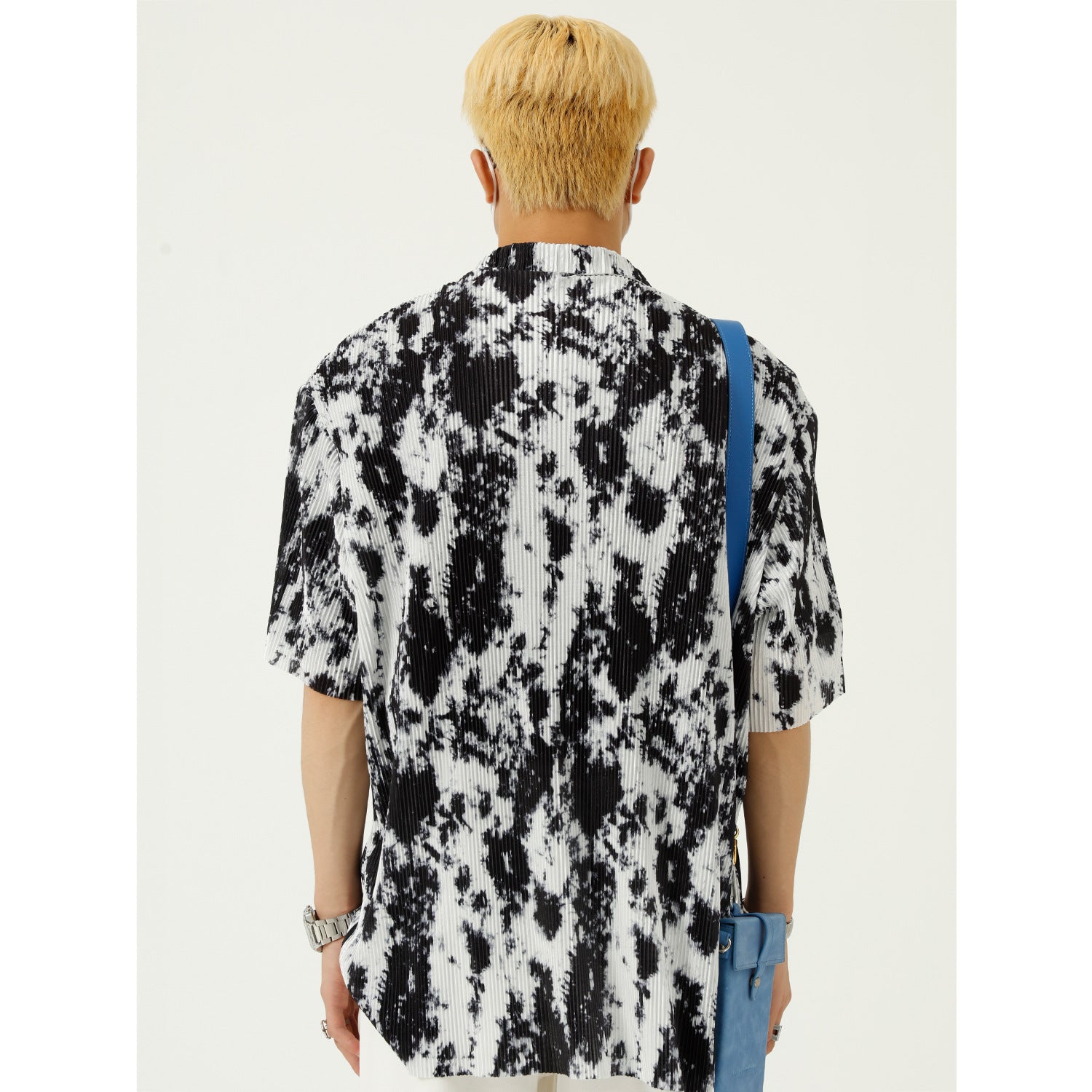 Trendy Korean Retro Pattern Drape Shirt Men