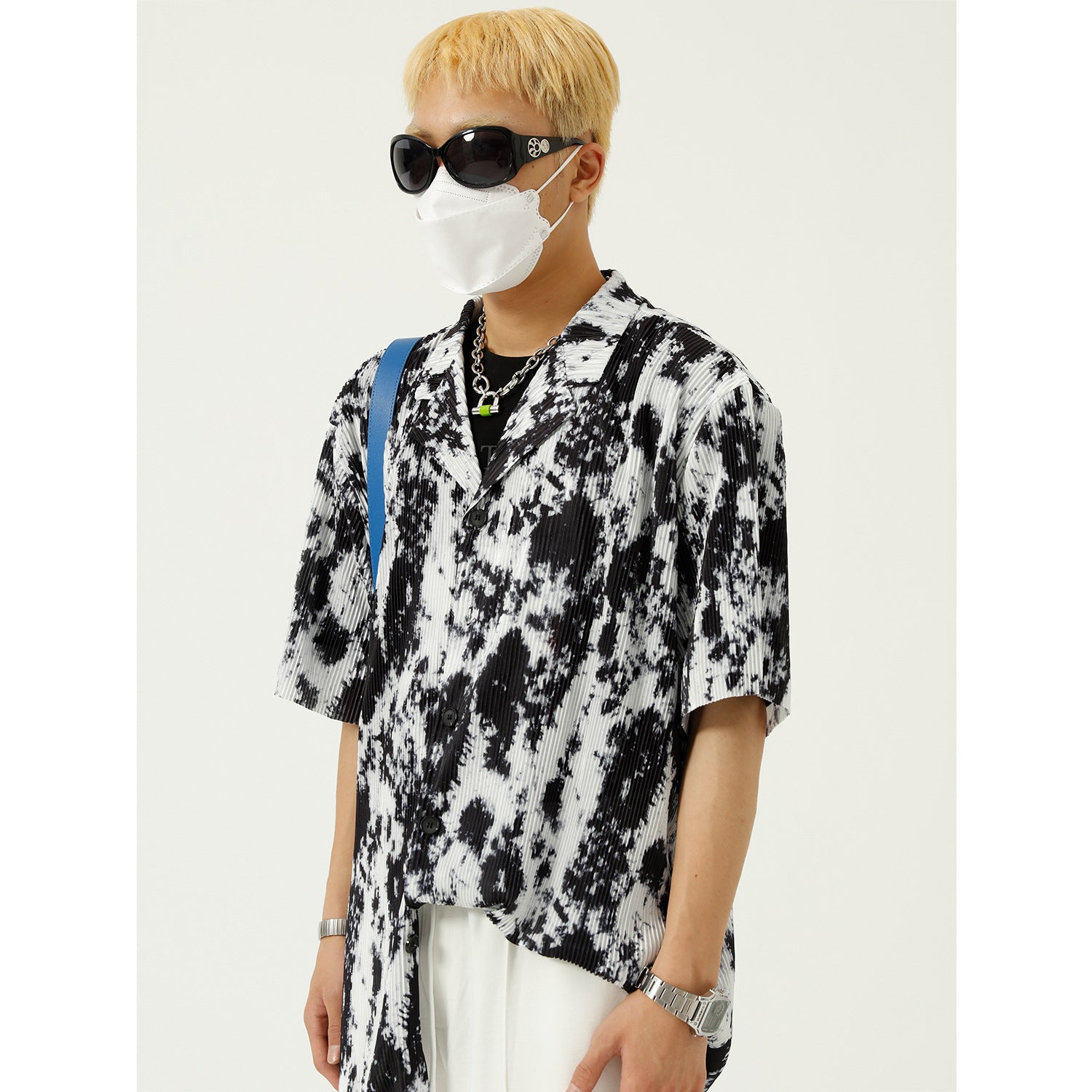 Trendy Korean Retro Pattern Drape Shirt Men
