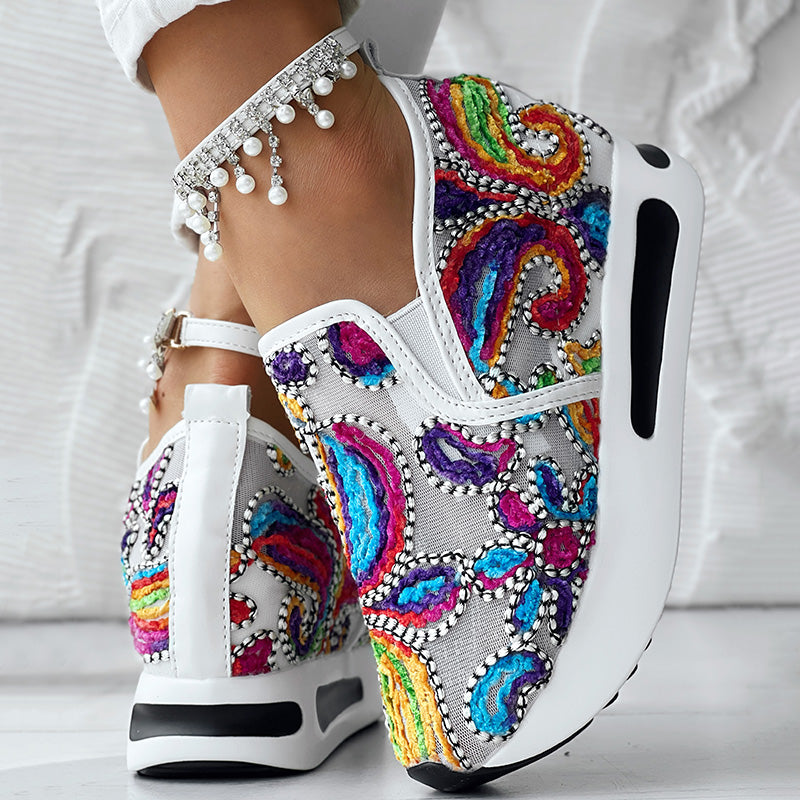 Women's Random Print Lace-Up Sport Sneakers