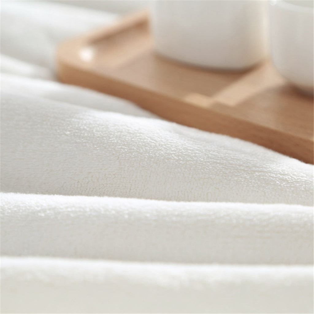 1pc Cute Cartoon Blanket / Lapdog Heart Pattern